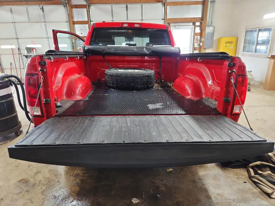 2013 RAM 1500 ST  