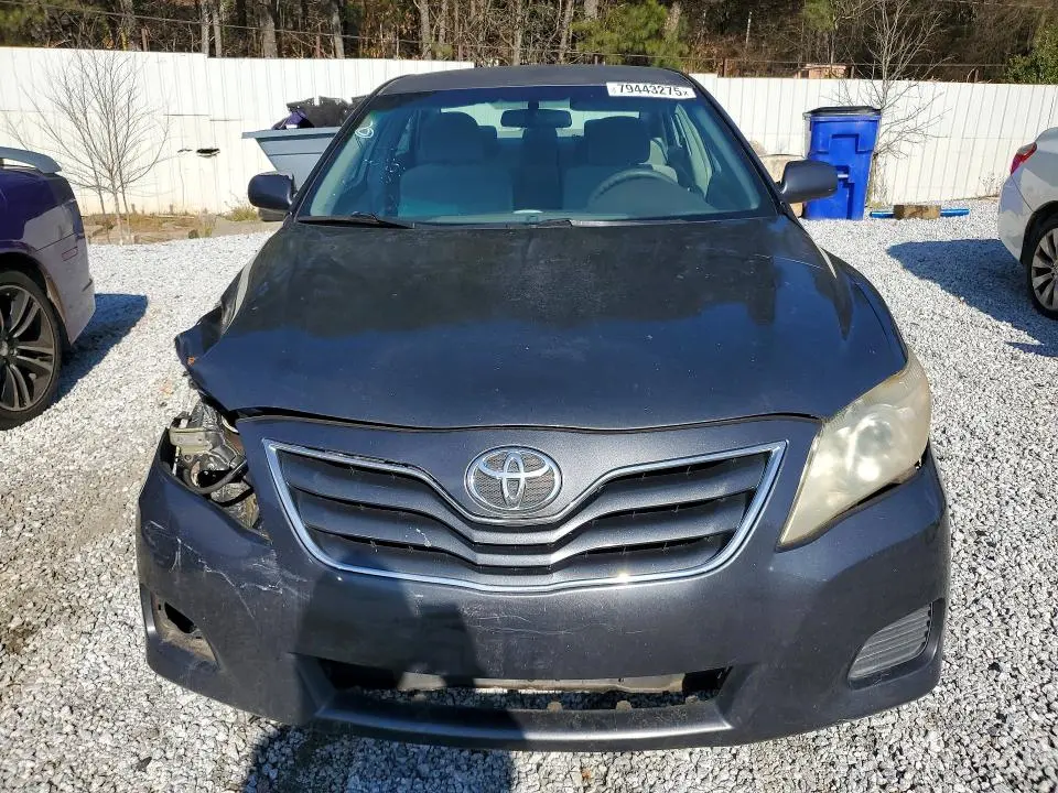2011 TOYOTA CAMRY LE  