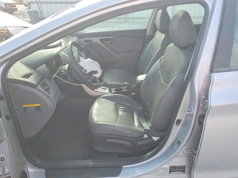 2011 HYUNDAI ELANTRA LIMITED  