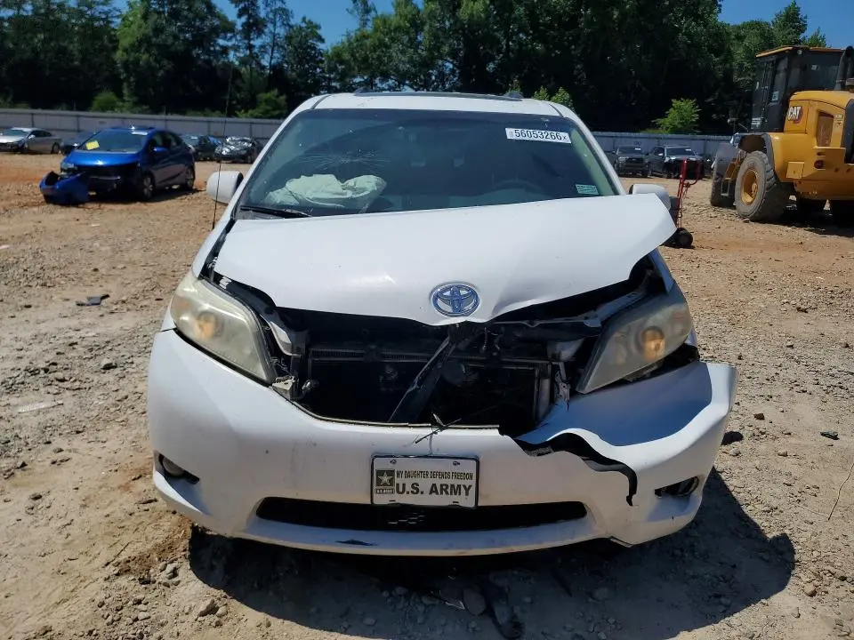 2012 TOYOTA SIENNA XLE 8-PASSENGER  