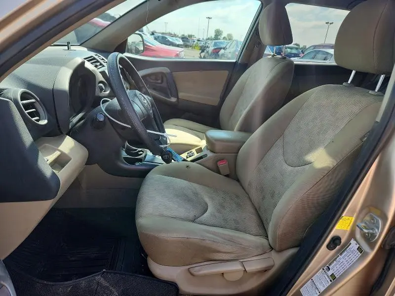 2011 TOYOTA RAV4 BASE  