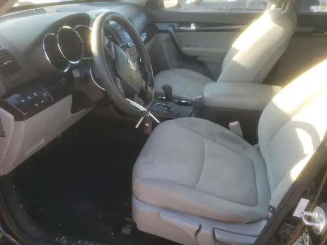 2012 KIA SORENTO BASE  
