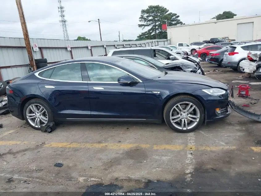 2013 TESLA MODEL S  