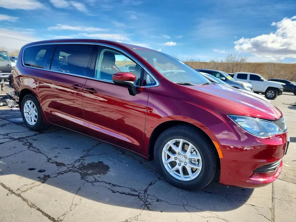 2017 CHRYSLER PACIFICA TOURING  