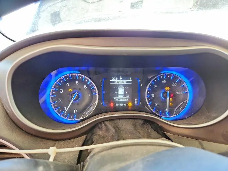 2020 CHRYSLER VOYAGER LXI  
