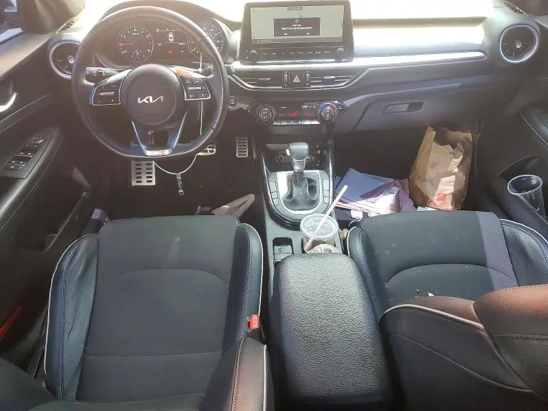 2022 KIA FORTE GT LINE  