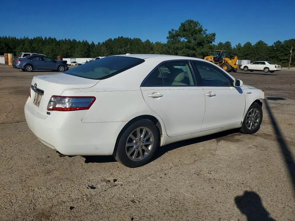 2011 TOYOTA CAMRY HYBRID  