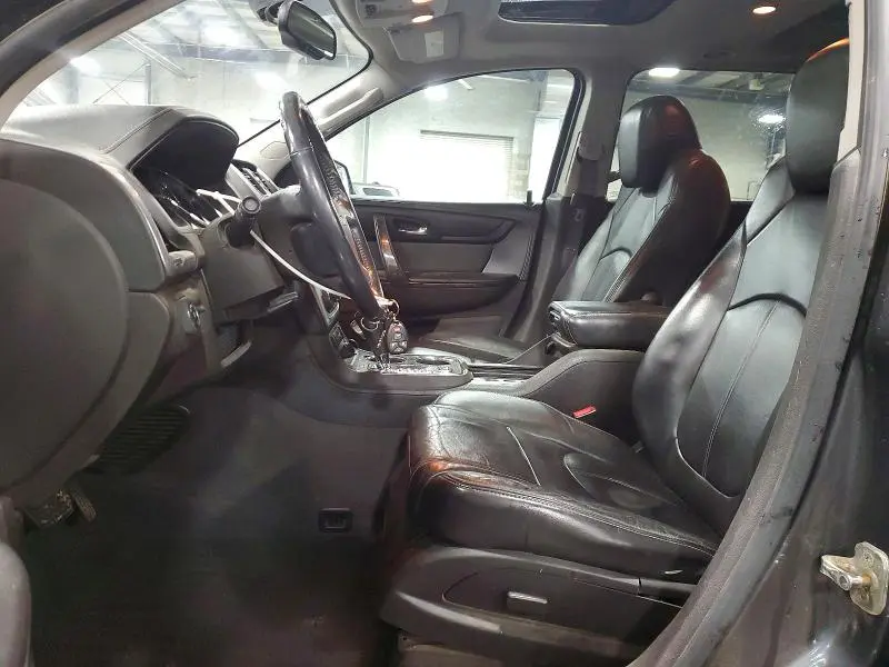 2013 GMC ACADIA SLT-1  