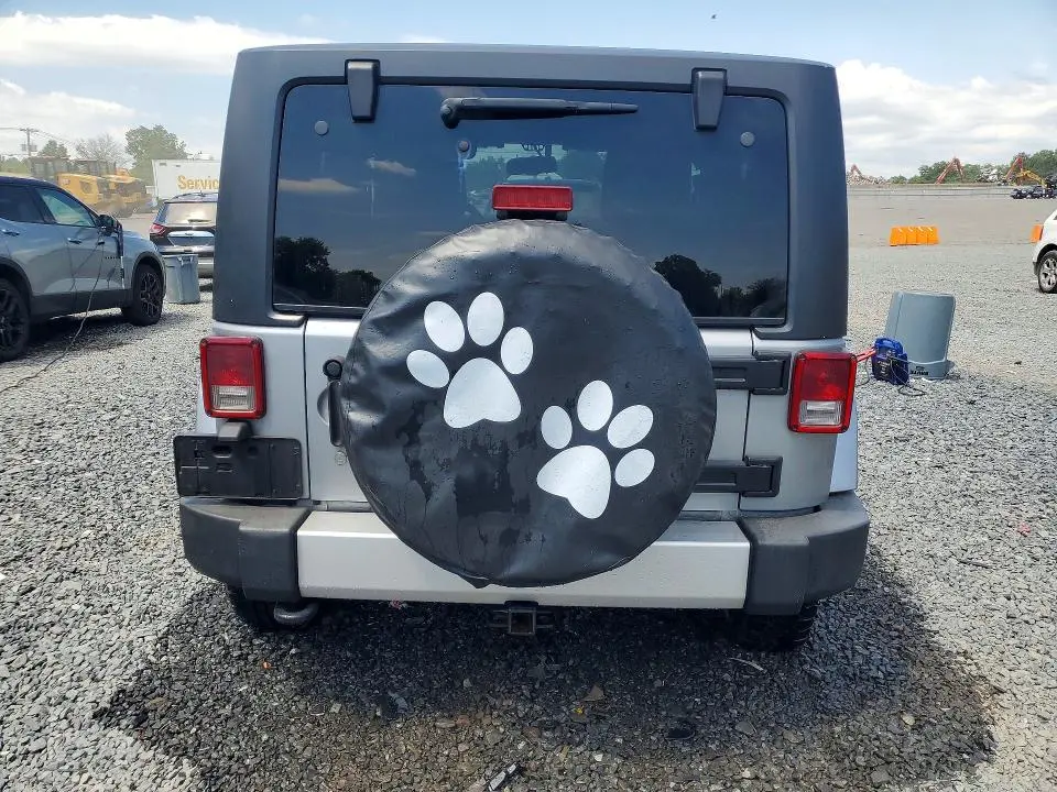 2014 JEEP WRANGLER SAHARA  