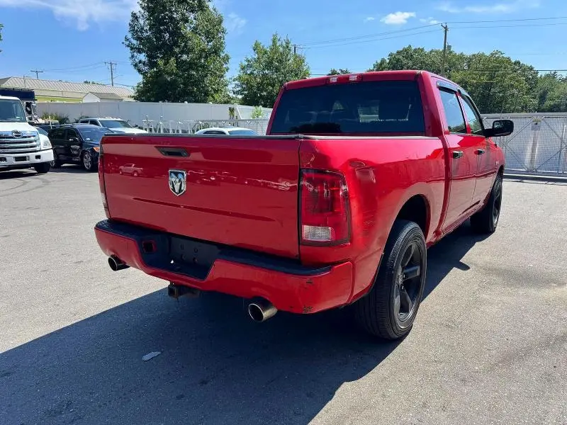 2013 RAM 1500 ST  