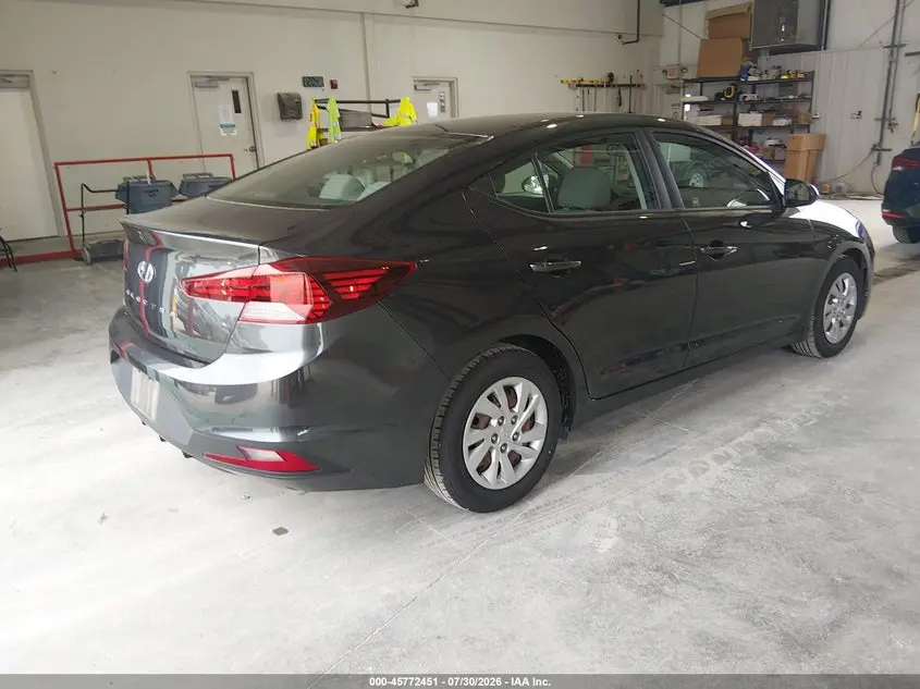 2020 HYUNDAI ELANTRA SE