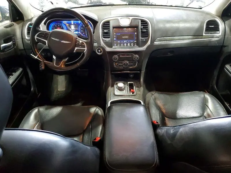 2016 CHRYSLER 300C   