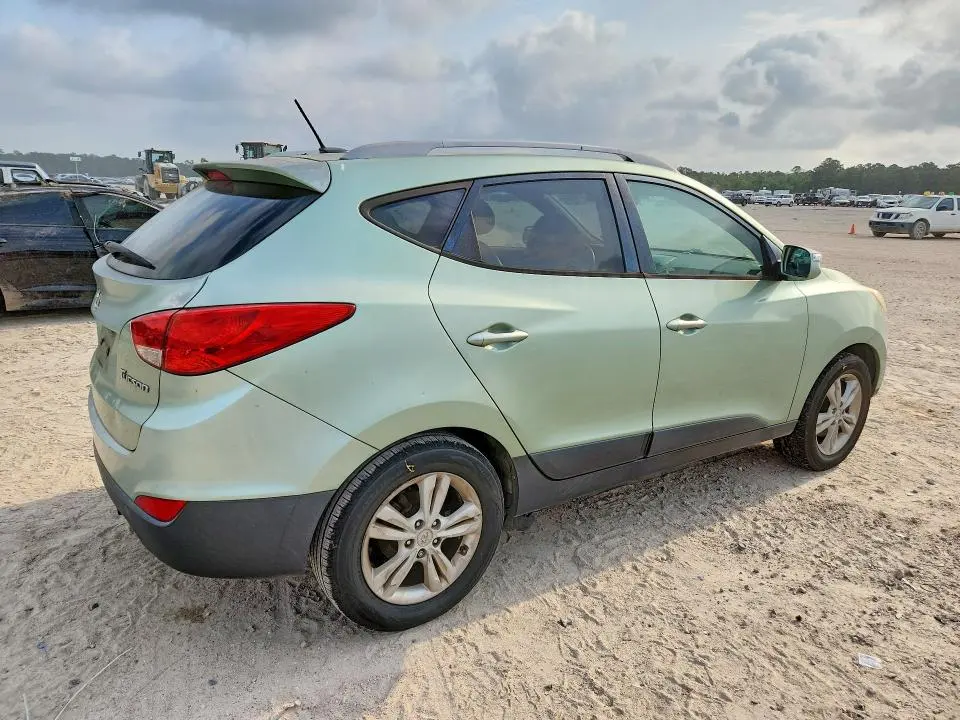 2012 HYUNDAI TUCSON   