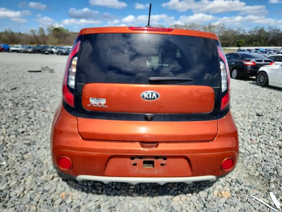 2019 KIA SOUL +  