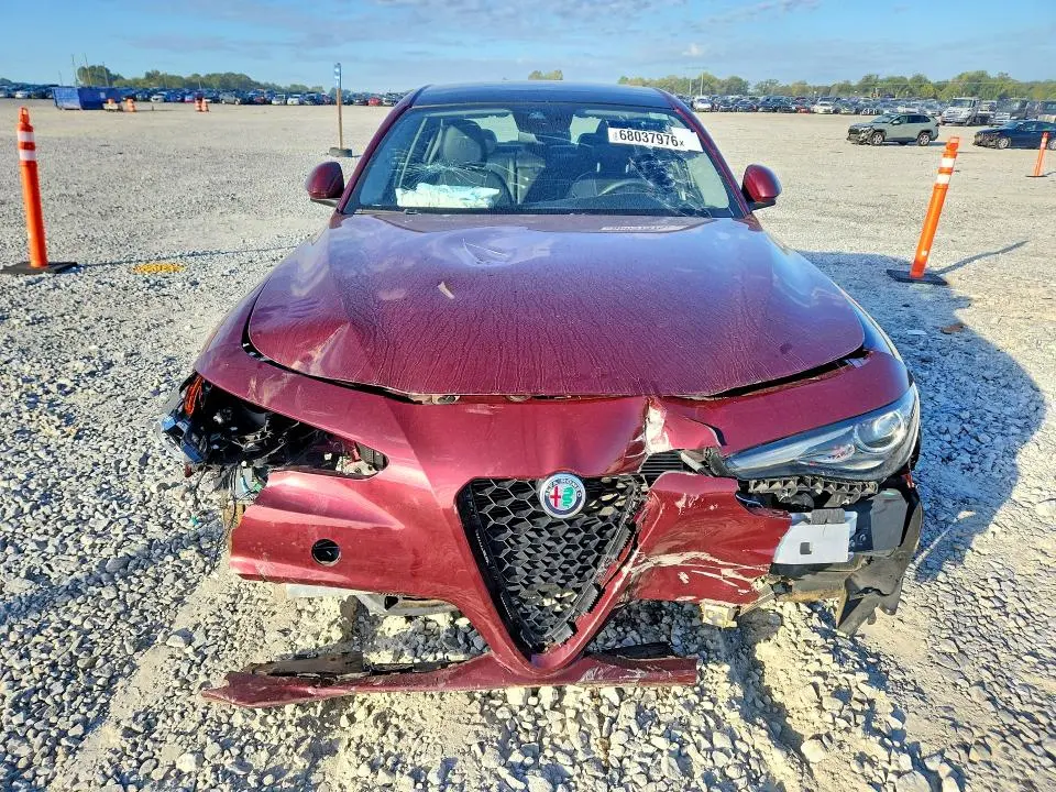 2019 ALFA ROMEO GIULIA TI  