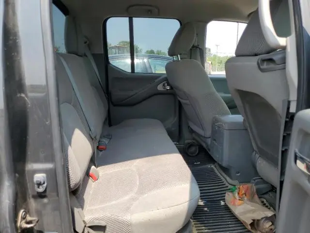 2014 NISSAN FRONTIER S  