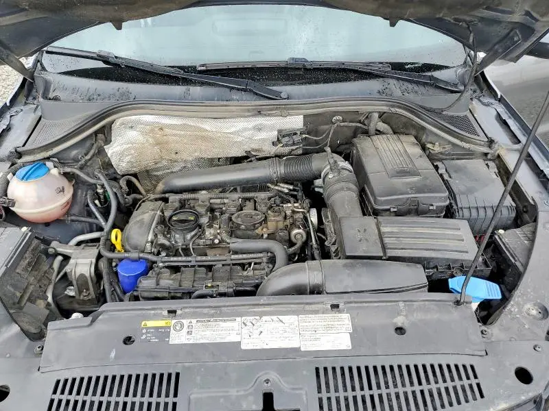 2014 VOLKSWAGEN TIGUAN S  