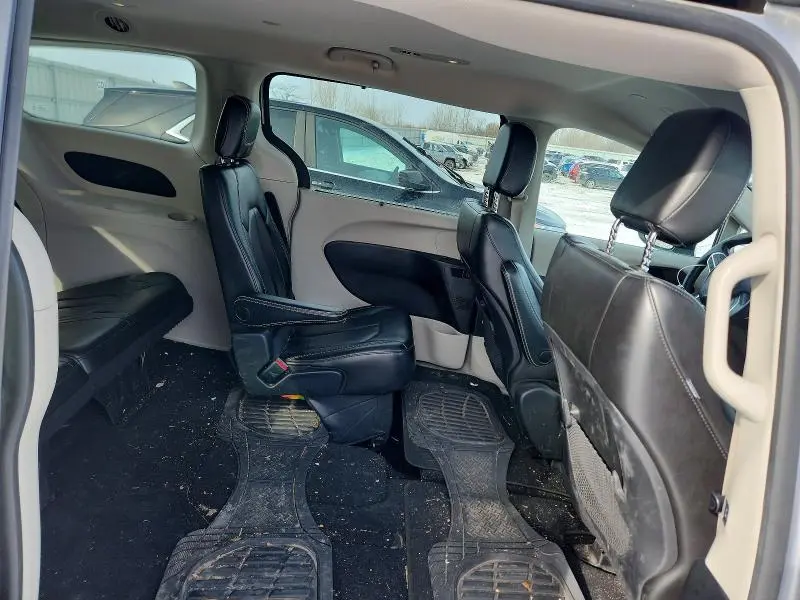 2021 CHRYSLER VOYAGER LXI  