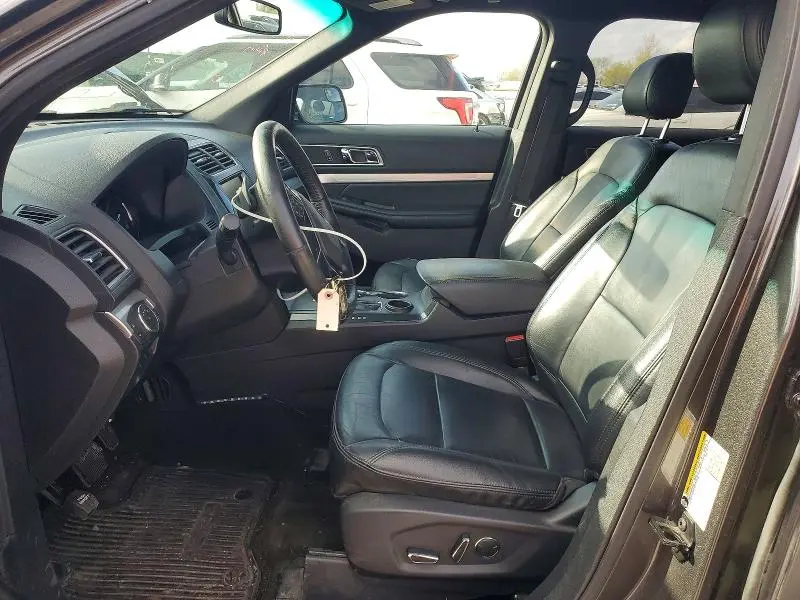 2016 FORD EXPLORER XLT  