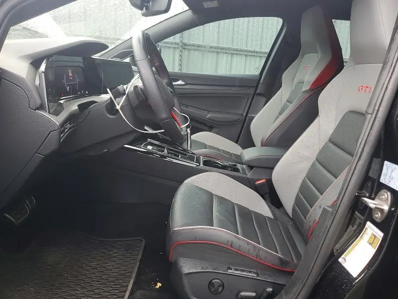2024 VOLKSWAGEN GTI SE  