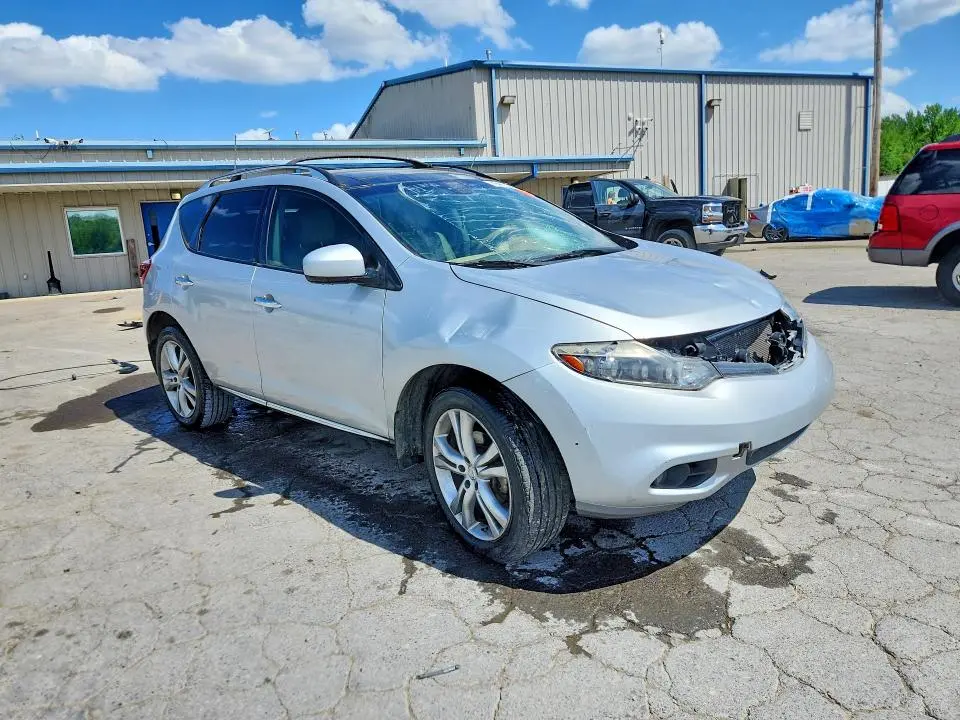 2011 NISSAN MURANO S  