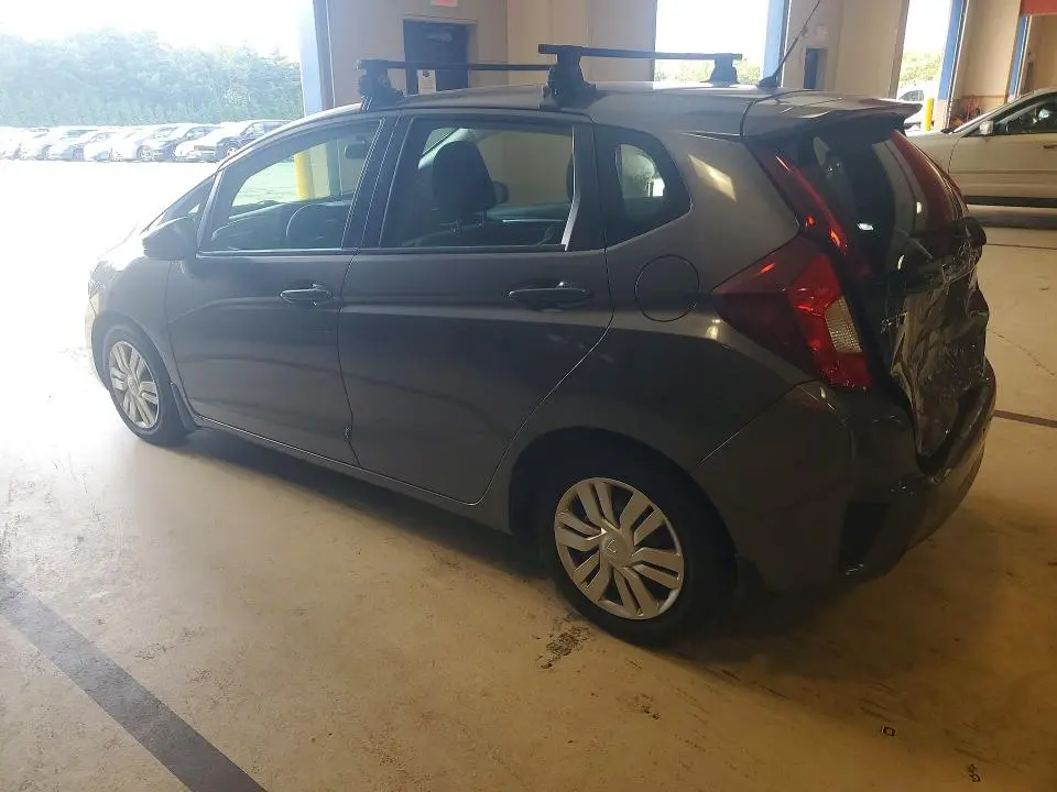 2015 HONDA FIT LX  