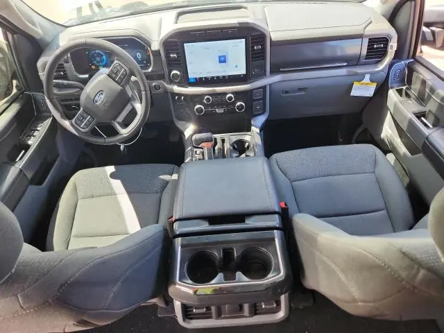 2024 FORD F150 LIGHTNING XLT  