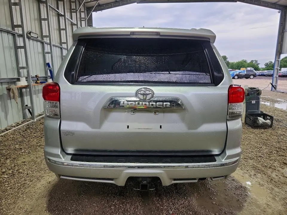 2010 TOYOTA 4RUNNER LIMITED  