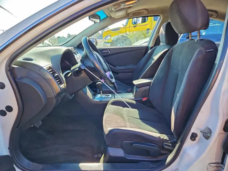 2011 NISSAN ALTIMA BASE  