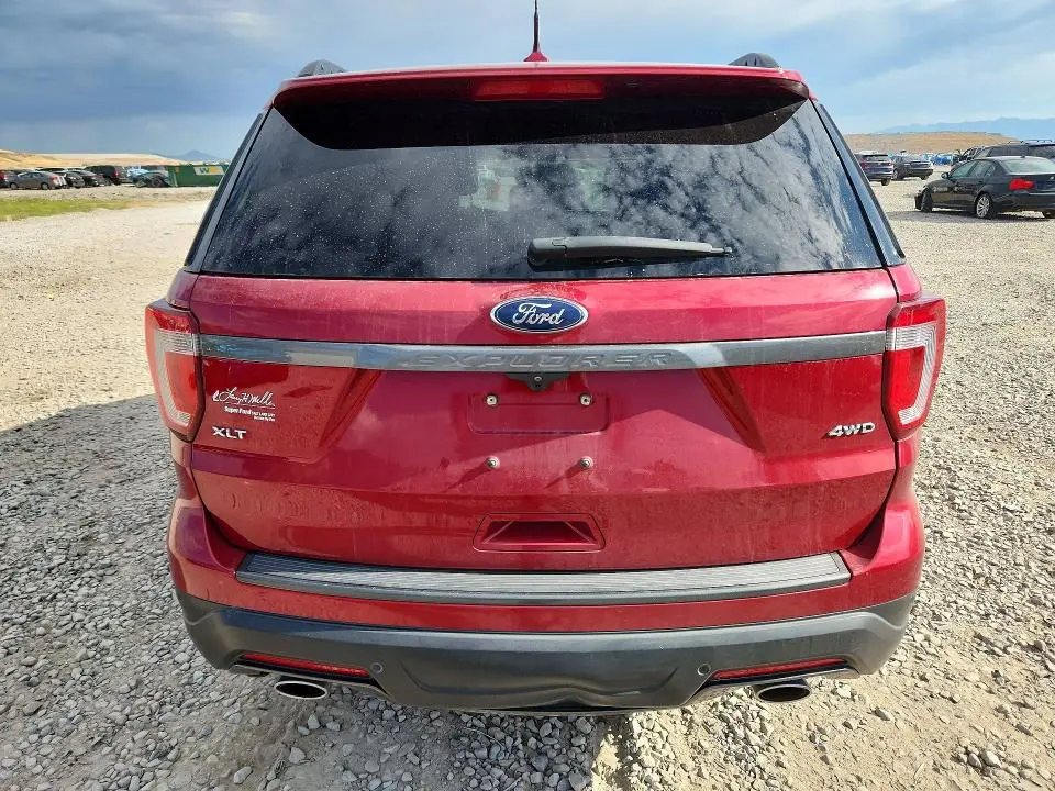 2018 FORD EXPLORER XLT  