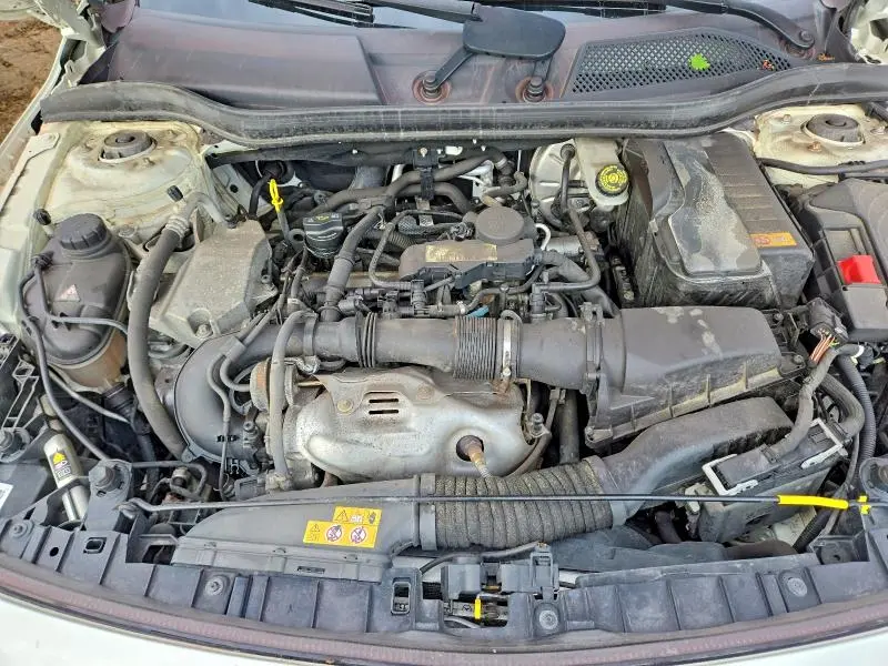 2016 MERCEDES-BENZ GLA 250 4MATIC  