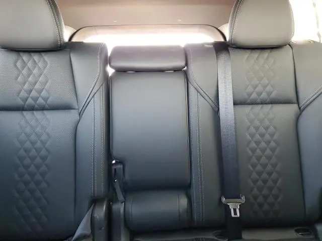 2024 MITSUBISHI OUTLANDER SEL