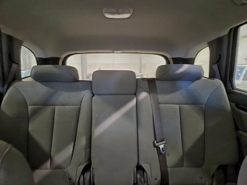 2010 HYUNDAI SANTA FE GLS  