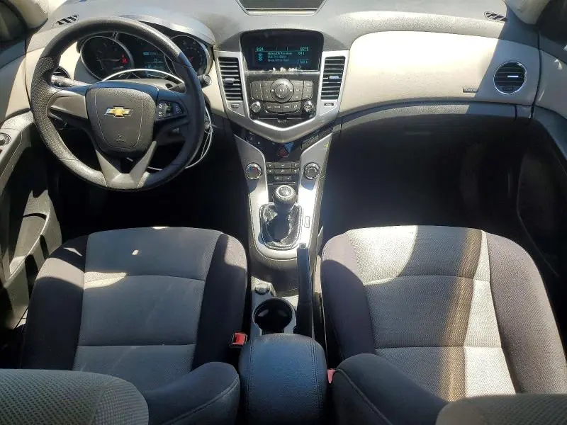 2013 CHEVROLET CRUZE LS  