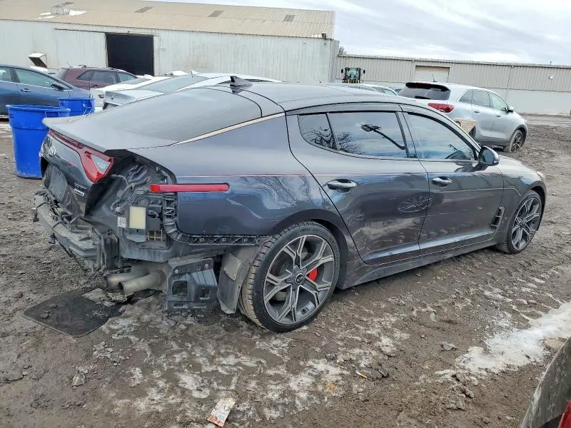 2019 KIA STINGER GT1  