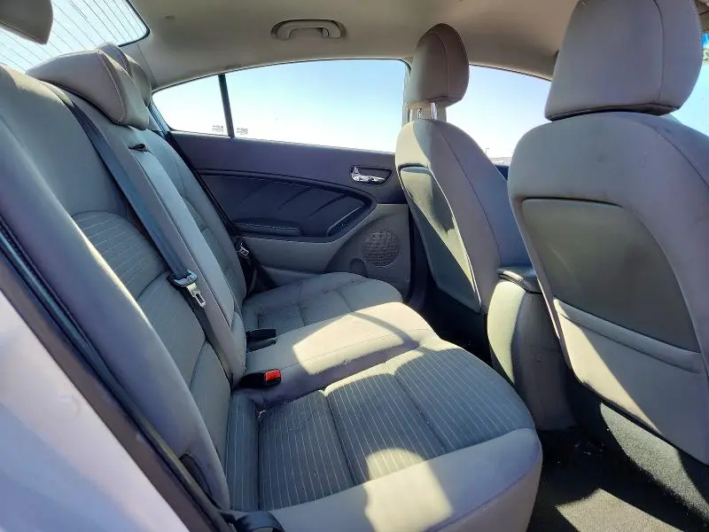 2014 KIA FORTE LX  