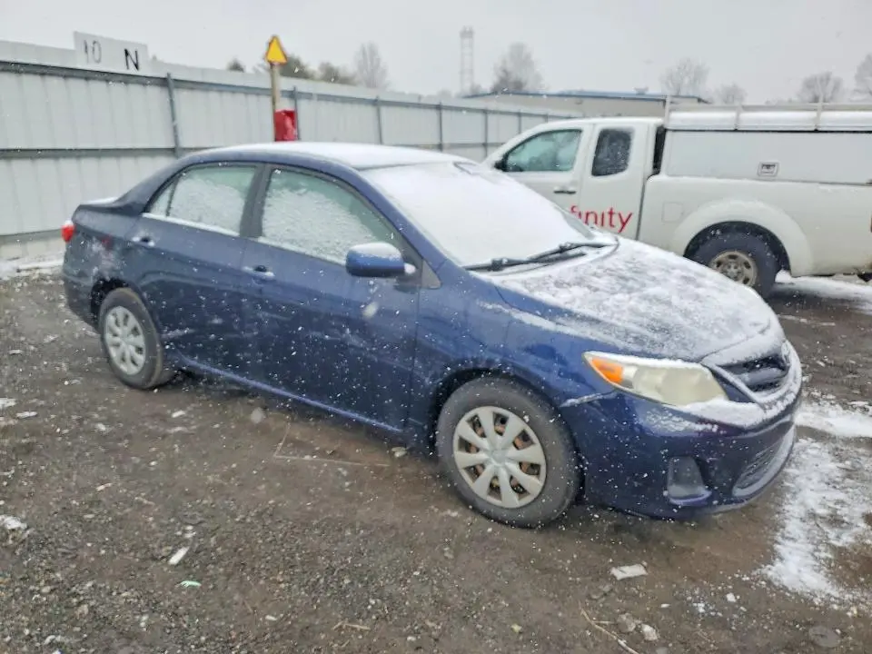 2011 TOYOTA COROLLA LE  