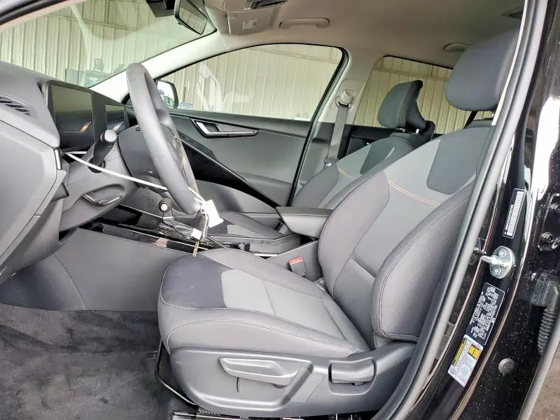 2026 KIA NIRO LX  