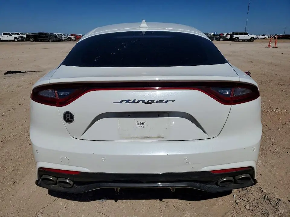 2019 KIA STINGER BASE  