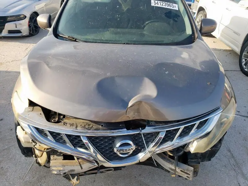 2013 NISSAN MURANO S  