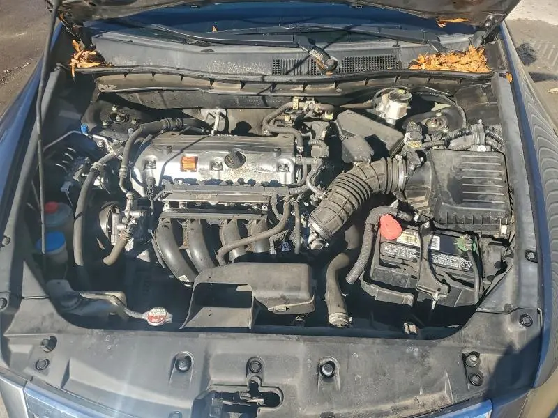 2011 HONDA ACCORD LX  