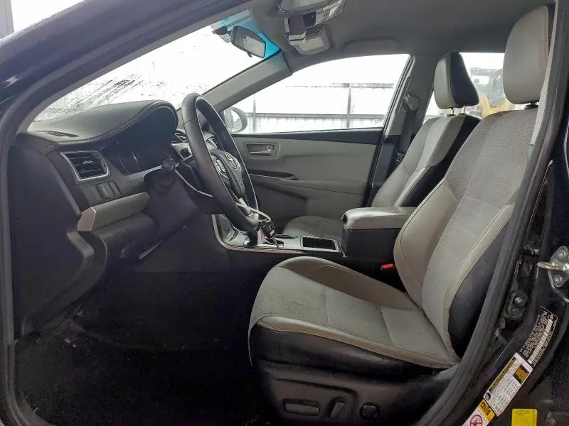 2017 TOYOTA CAMRY LE  