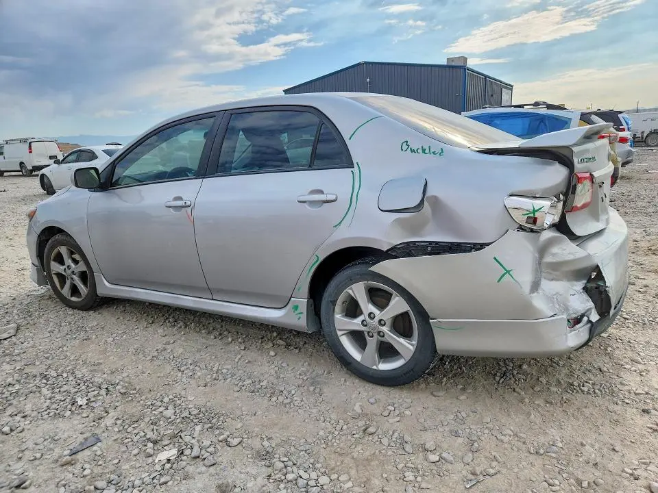 2013 TOYOTA COROLLA S  