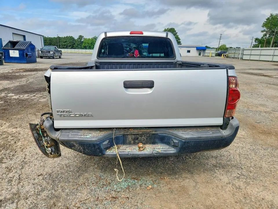 2013 TOYOTA TACOMA BASE  