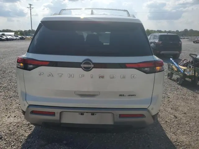 2023 NISSAN PATHFINDER SL  