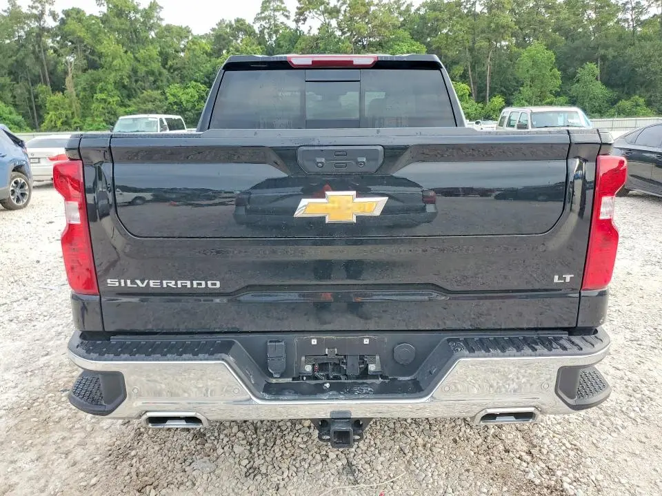 2025 CHEVROLET SILVERADO K1500 LT  