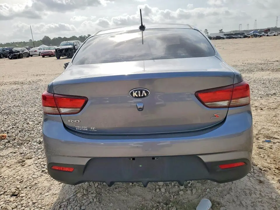 2020 KIA RIO S  