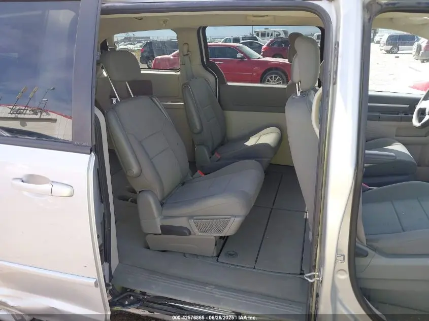 2010 DODGE GRAND CARAVAN SE