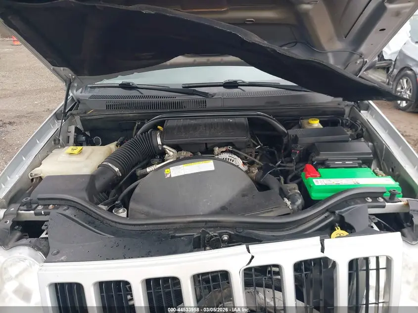 2010 JEEP GRAND CHEROKEE LAREDO