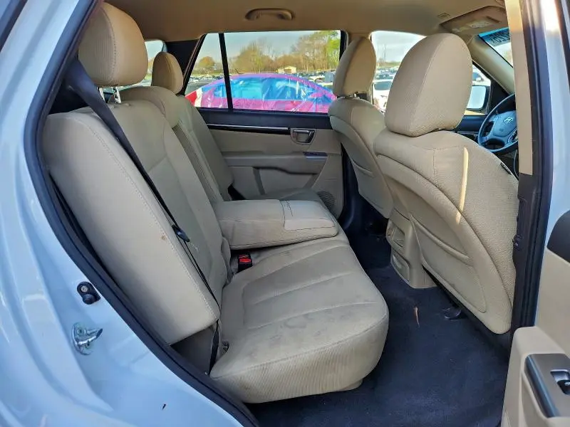 2011 HYUNDAI SANTA FE GLS  